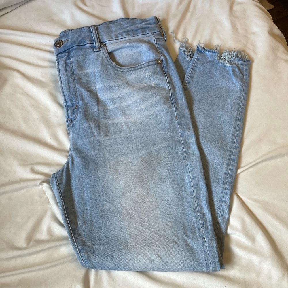 AE Hi-Rise Jegging: The Luxe Jean